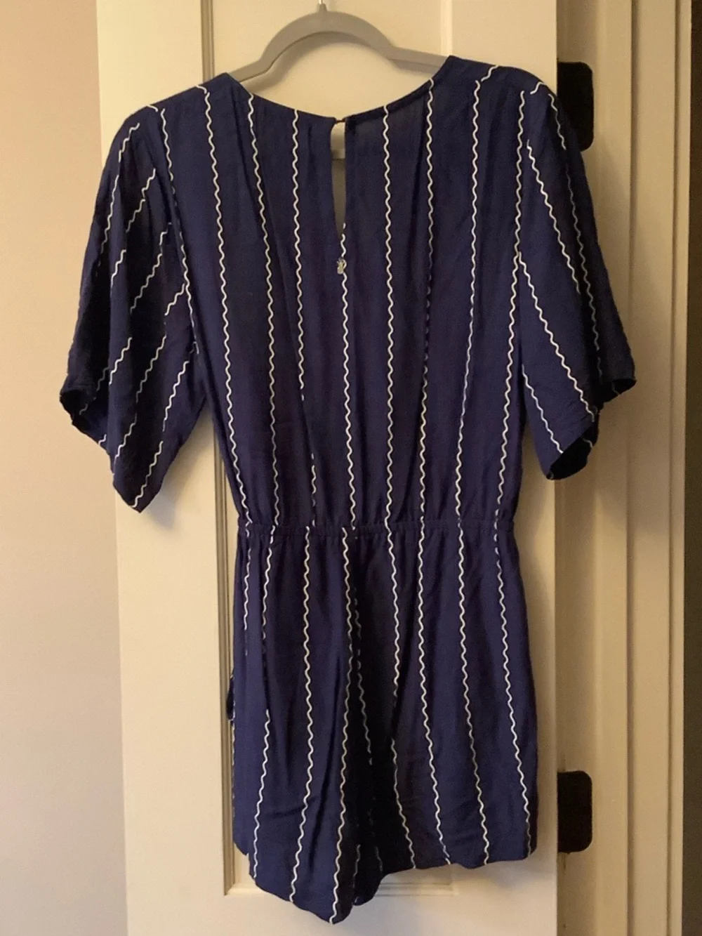 BEACHGOLD Women’s Navy Blue Stripe Wrap Romper Dress - Picture 4 of 6